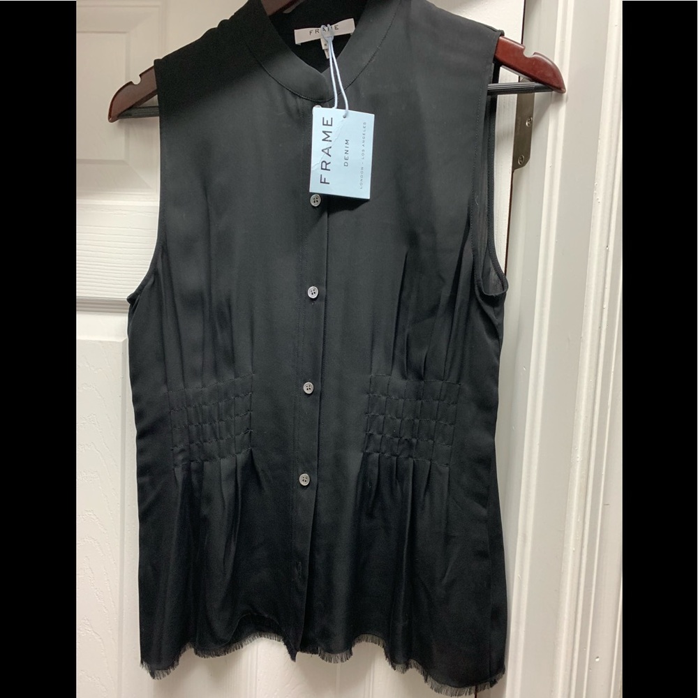 NWT Silk Frame top